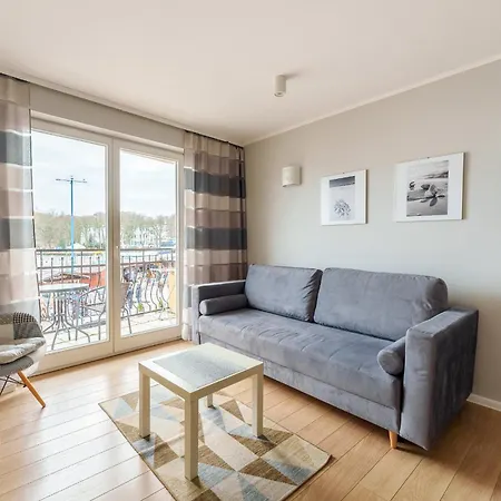 Lighthouse Cosy Apartment Kolobrzeg Exterior photo